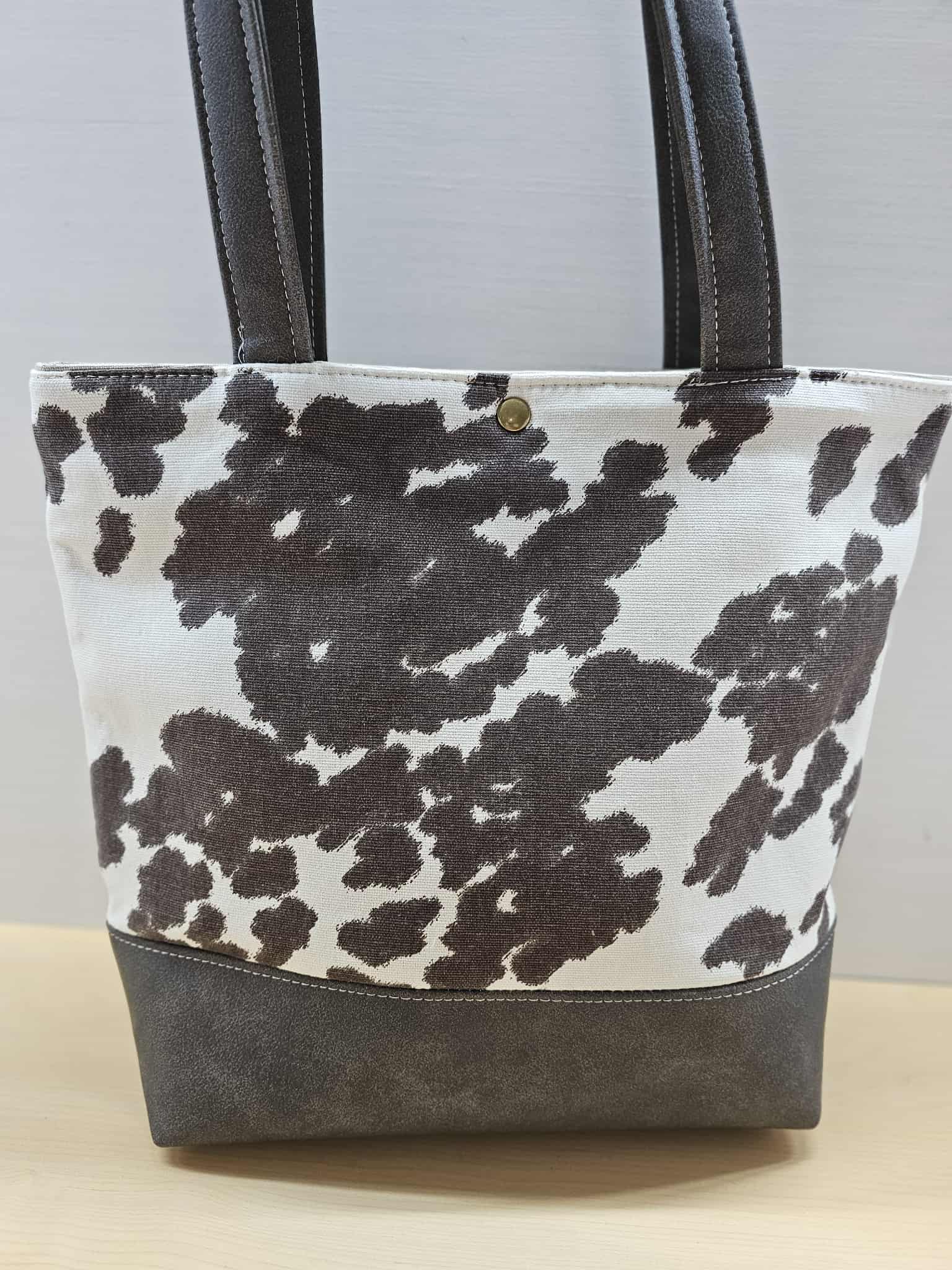 Cow print Tuesday Tote - RSquiltsNcrafts LLC
