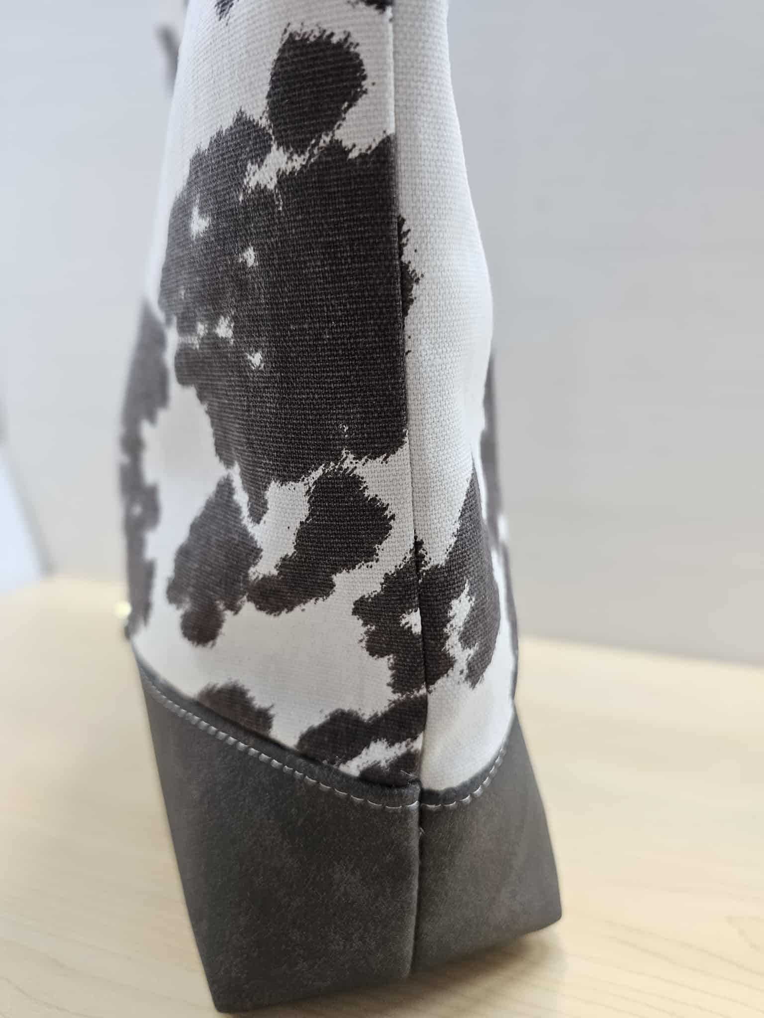 Cow print Tuesday Tote - RSquiltsNcrafts LLC