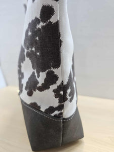 Cow print Tuesday Tote - RSquiltsNcrafts LLC