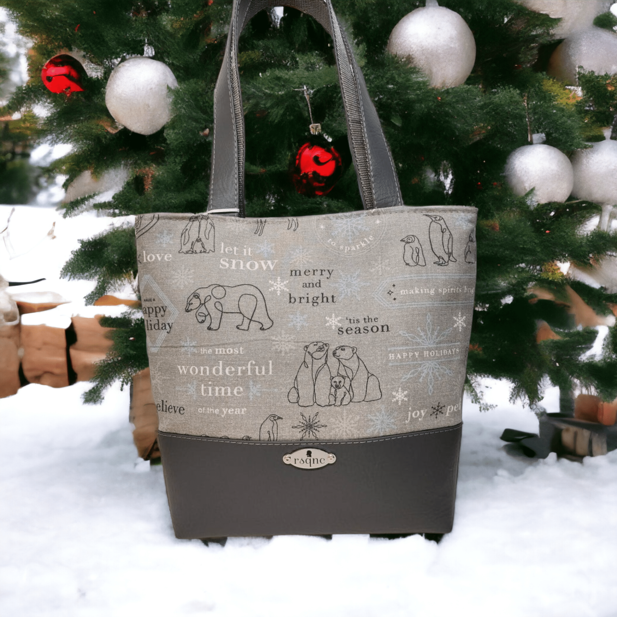 Classic Tuesday Tote - RSquiltsNcrafts LLC