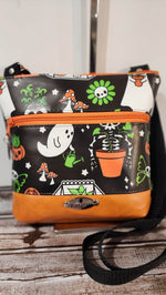 Load image into Gallery viewer, Koda Crossbody Bag - RSquiltsNcrafts LLC
